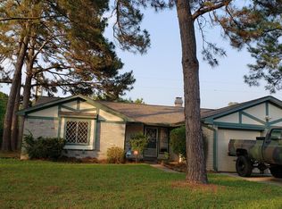 15910 Quill Dr, Houston, TX 77070