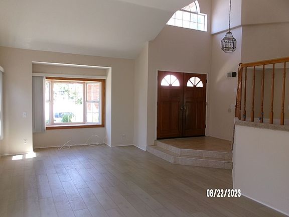 3rd image of 1942 Sierra Mesa Dr