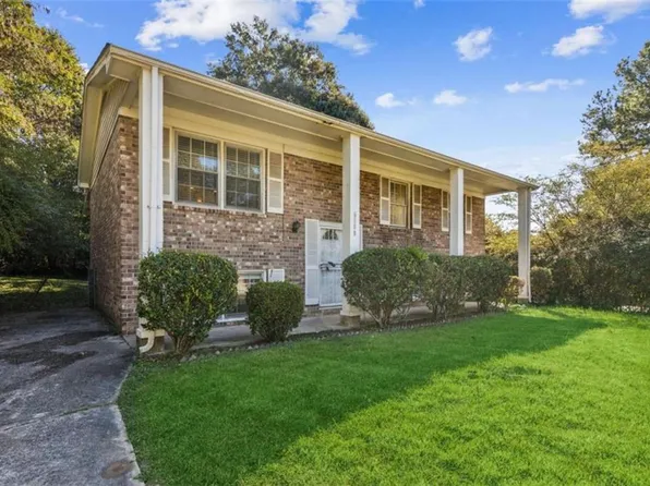 6108 Guilford Ln, College Park, GA 30349