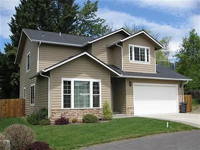 150 NW Sunday Dr photo 1