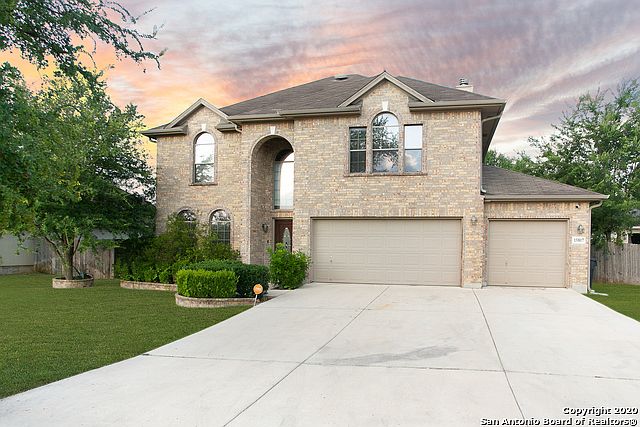 1st image of 15807 Glenn Ln