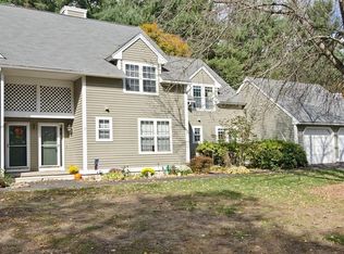 11 Chatsworth Rd #11, Granby, CT 06035