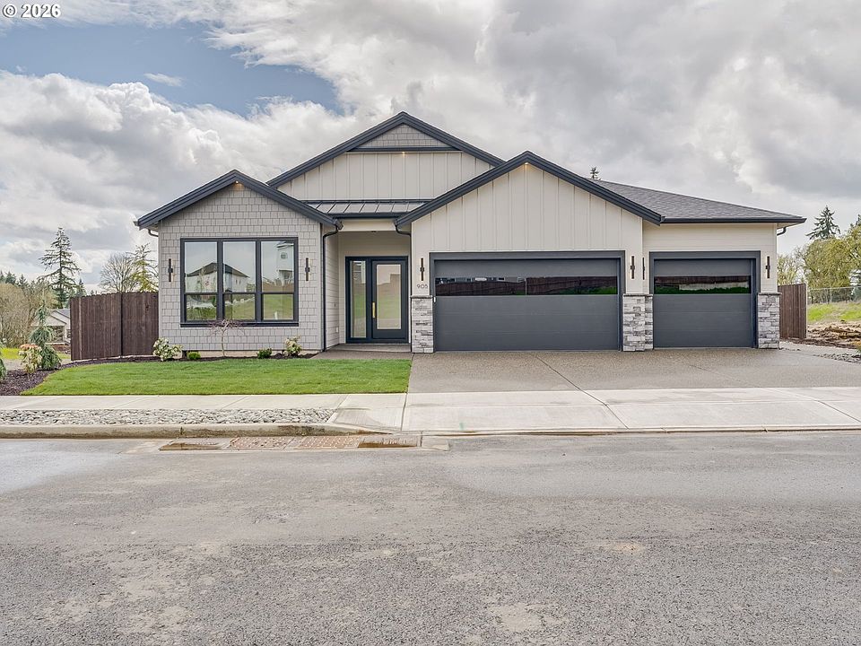 1st image of 905 NW 173rd Cir