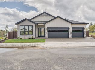 905 NW 173rd Cir, Ridgefield, WA 98642