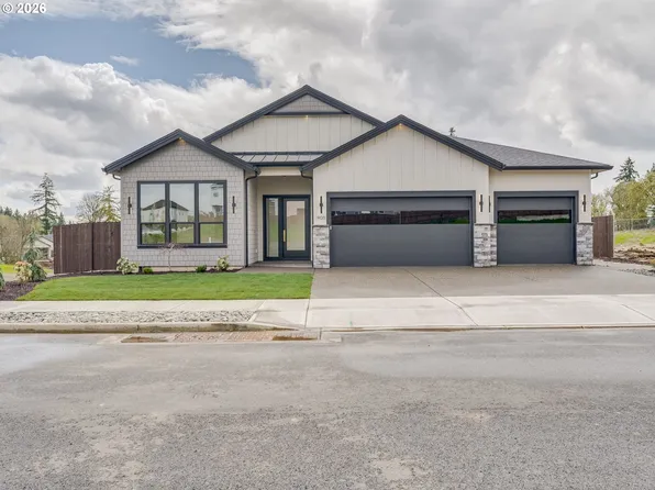 905 NW 173rd Cir, Ridgefield, WA 98642