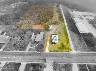 1733 Tanner Bridge Rd, Jefferson City, MO 65101