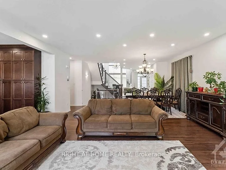 546 Peerless St — Photo 5