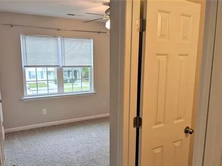 1008 Ornate Dr — Photo 16