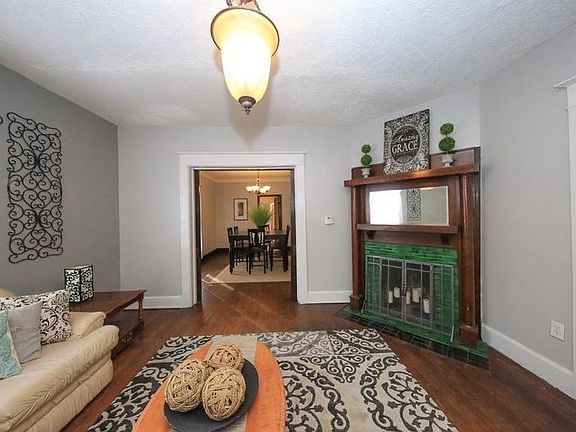 3rd image of 88 Home Ave