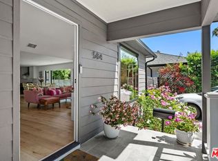 584 N Lucerne Blvd, Los Angeles, CA 90004
