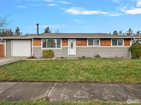 330 NW Clipper Drive, Oak Harbor, WA 98277