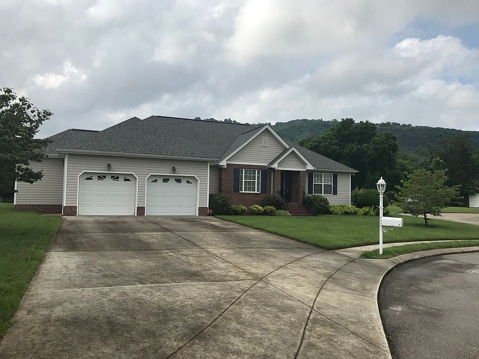 1st image of 8607 Pebblestone Dr
