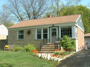 601 Glendale Ave, Glen Ellyn, IL 60137