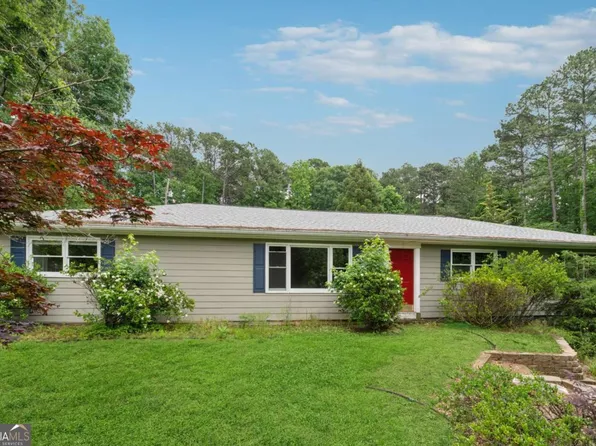 1926 Parkwood Rd, Snellville, GA 30078