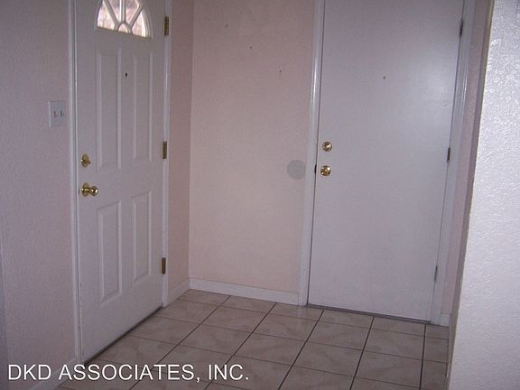 5th image of 1525 Peter Hurd Dr