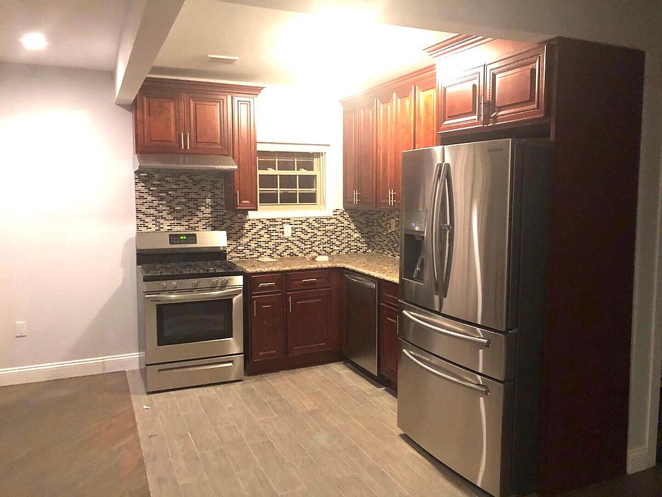 2nd image of 13625 63rd Ave #1