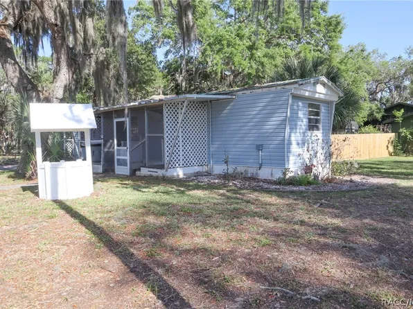 2195 S Gulfwater Point, Crystal River, FL 34429