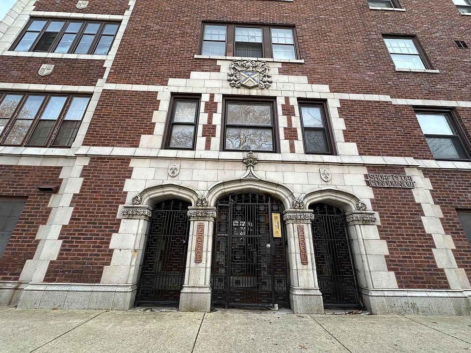 1st image of 2569 E 71st St #1N