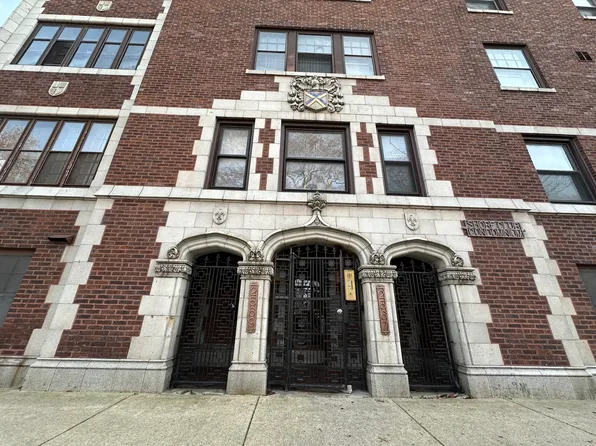 2569 E 71st St #1N, Chicago, IL 60649