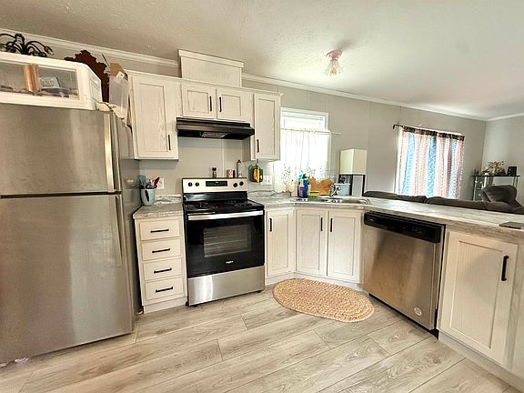 3rd image of 1870 County Road F Unit 44