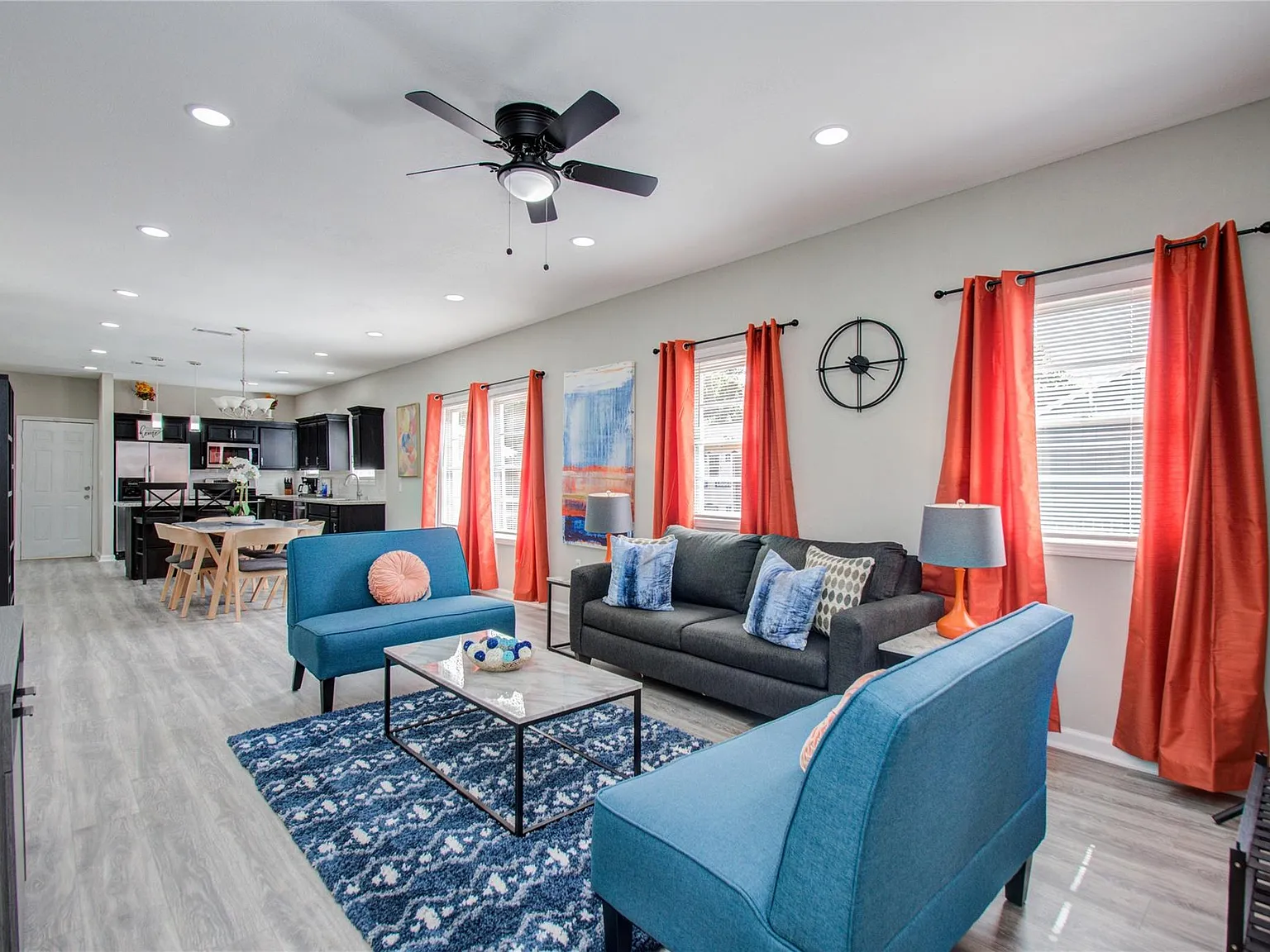 3 bed, 2.0 bath, 1288 sqft, $1,700 — Photo 1