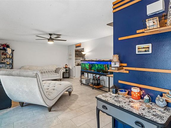 5th image of 13100 Western Cir