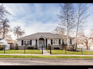 358 E Center St, Kaysville, UT 84037