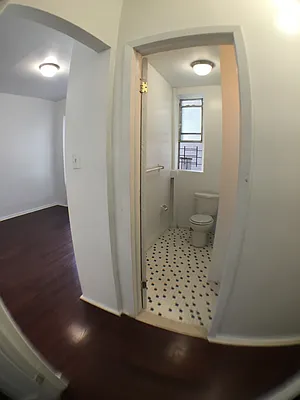 Rented by Abba Realty Associates INC | media 25