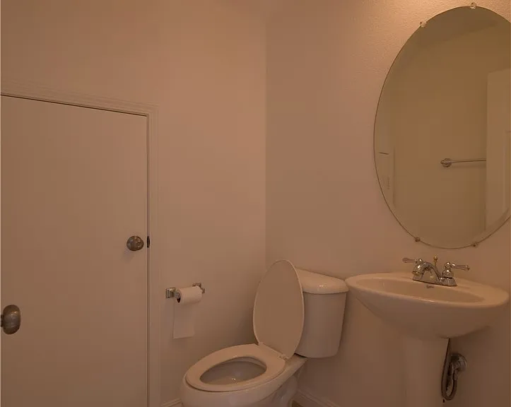 4448 Mount Penteli Ave — Photo 9