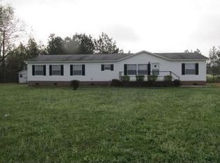 206 Riverview Pl, Lillington, NC 27546