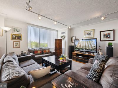 5225 Pooks Hill Rd APT 1418S, Bethesda, MD, 20814