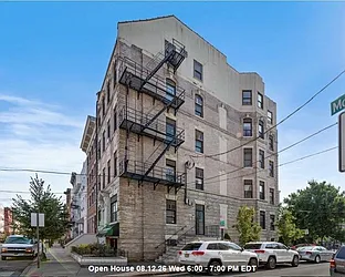 301 Monroe Street