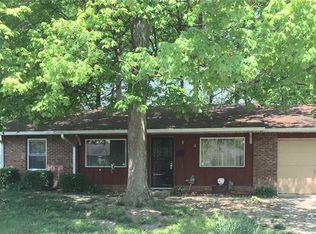 10226 Ridgefield Dr, Indianapolis, IN 46235