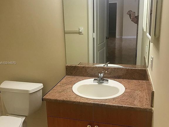 3rd image of 9340 Fontainebleau Blvd APT 109
