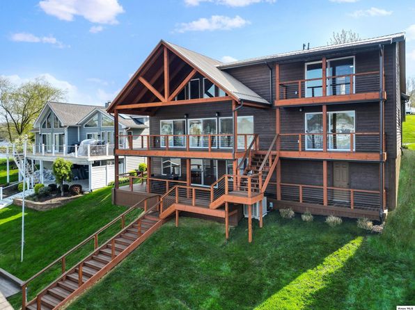 4009 Apple Valley Dr, Howard, OH 43028