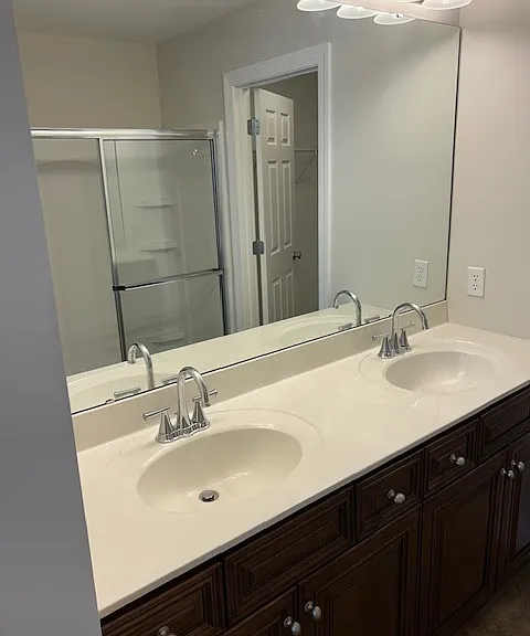 Owner's Bath