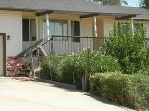 1893 Berkesey Dr, Valley Springs, CA 95252