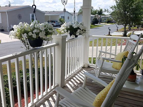 4th image of 3941 Russian Olive Ln