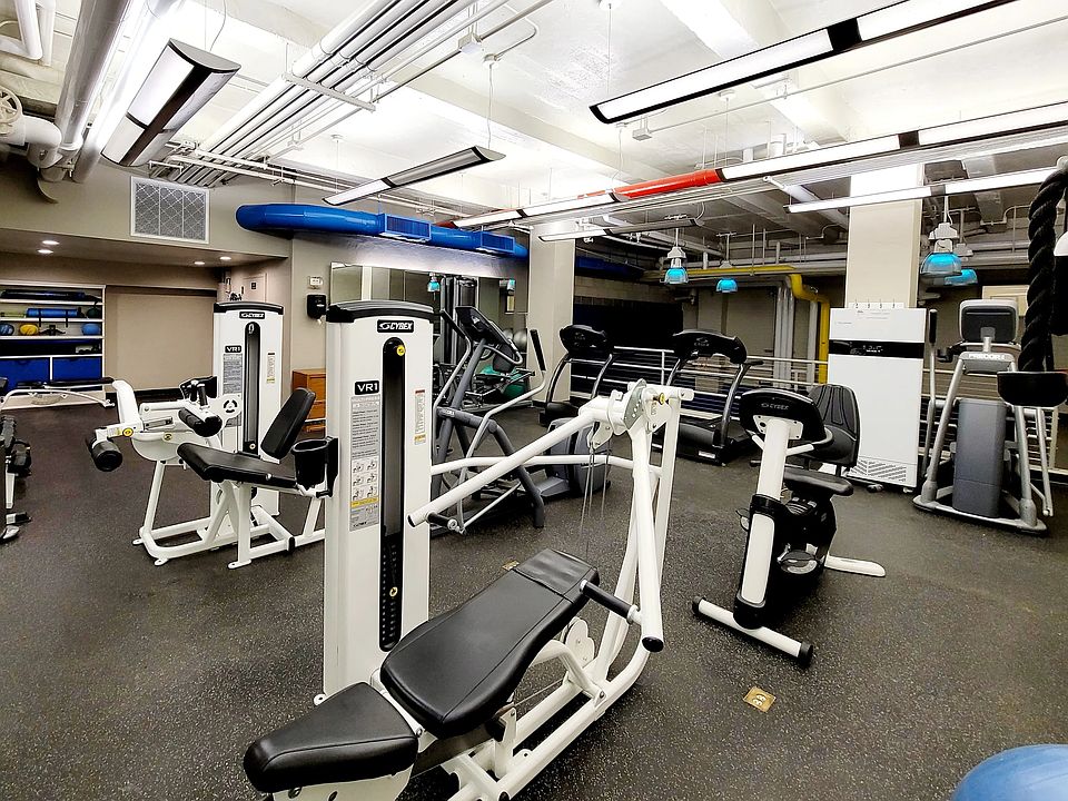 2nd image of 1125 Park Ave APT 7D