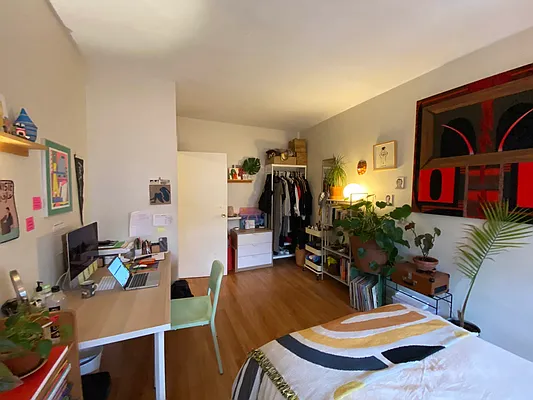 Rented by Premier Metro Realty Corp | media 26