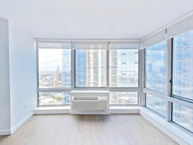 37 Hudson St #1506 — Photo 8