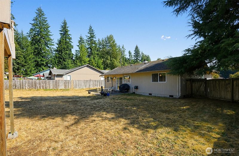 4th image of 20901 116th Street E
