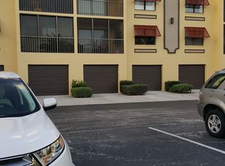 5849 Park St N APT 203, Saint Petersburg, FL 33709