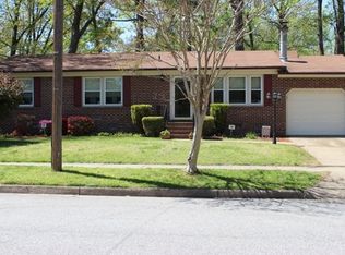 8827 Stratford St, Norfolk, VA 23503