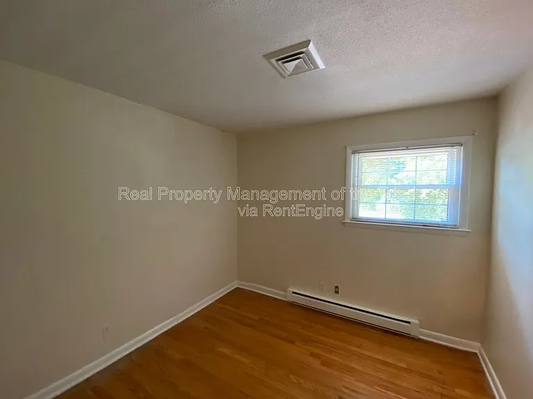 926 Hilltop Blvd — Photo 13