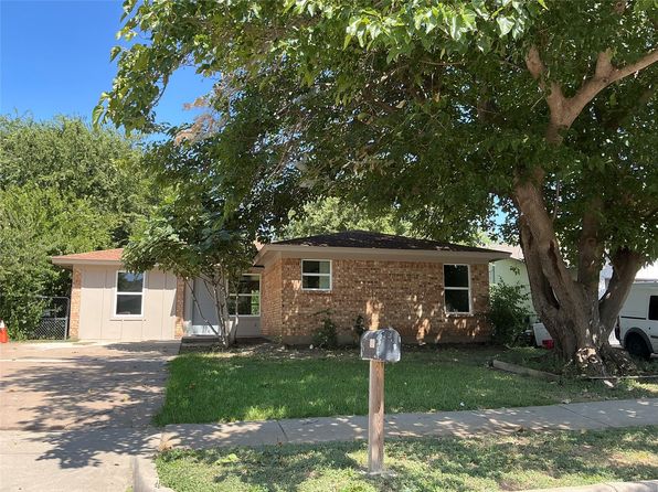 Home for Sale in Grand Prairie TX
