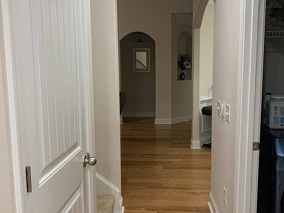 5th image of 1032 Brookford Rd