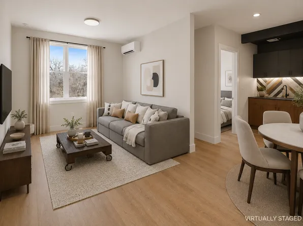 598 Myrtle Avenue image 1 of 6