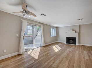 8600 W Charleston Blvd APT 1092, Las Vegas, NV 89117