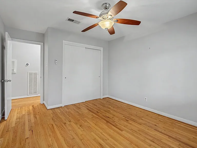2123 Ridgecrest Dr — Photo 33